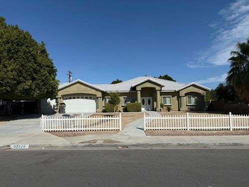 32220 Shifting Sands Trl, Cathedral City, CA, 92234-3964 | Card Image