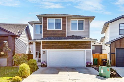 2725 46 Street S, Lethbridge, AB, T1K8J5 | Card Image