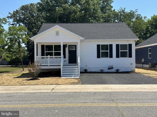 921 Jackson St, COLONIAL BEACH, VA, 22443 | Card Image