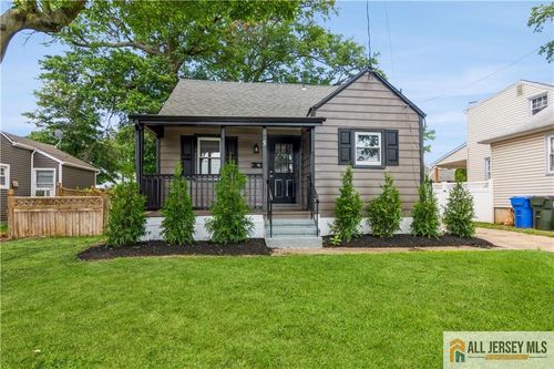 5 Madison Ave, Avenel, NJ, 07001-1418 | Card Image