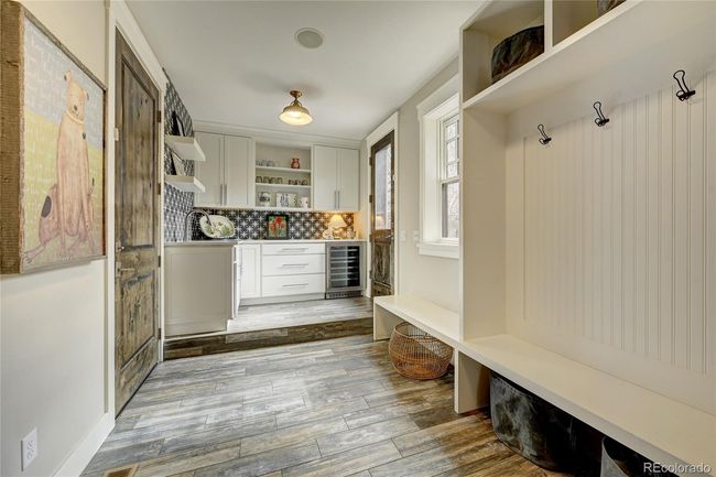 Mudroom with storage lockers and pantry | Image 27