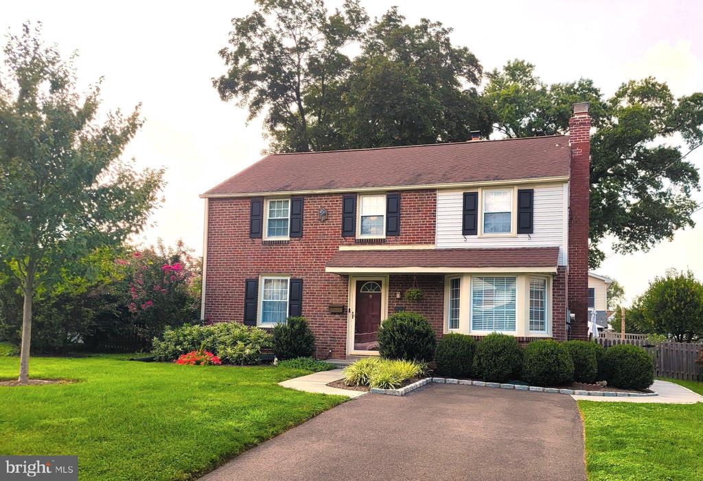 Roseland Ave, Jenkintown, PA 19046