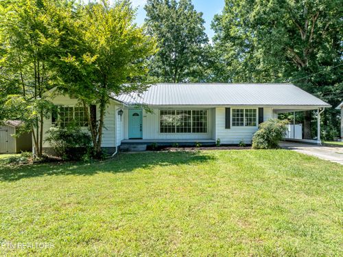 2109 Compton Dr, Maryville, TN, 37804-3038 | Card Image