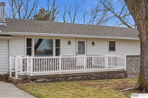 227 10th St, Unadilla, NE, 68454-4063 | Card Image