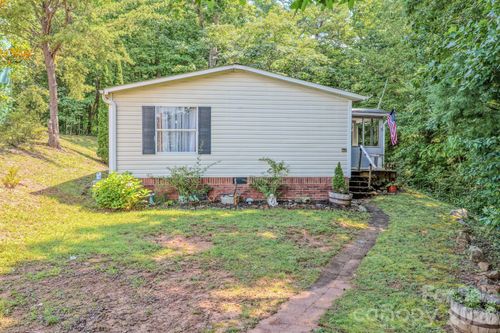 97 Misty Ridge Ln, Leicester, NC, 28748-7763 | Card Image