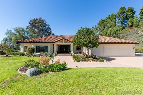 13012 Solera Way, Poway, CA, 92064-1111 | Card Image