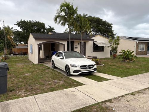 2515 Wiley Ct, Hollywood, FL, 33020-5855 | Card Image