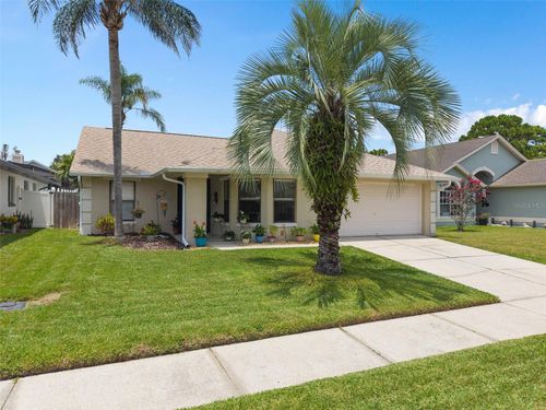 1047 Hornbeam St, OVIEDO, FL, 32765-6030 | Card Image