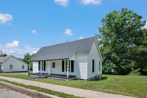 201 Hammett St, Honea Path, SC, 29654-1220 | Card Image