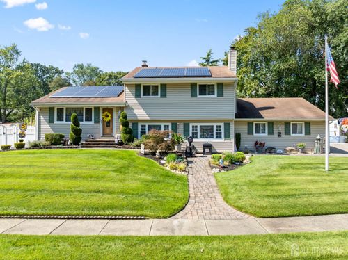 31 Cedar Ave, South Amboy, NJ, 08879-2426 | Card Image