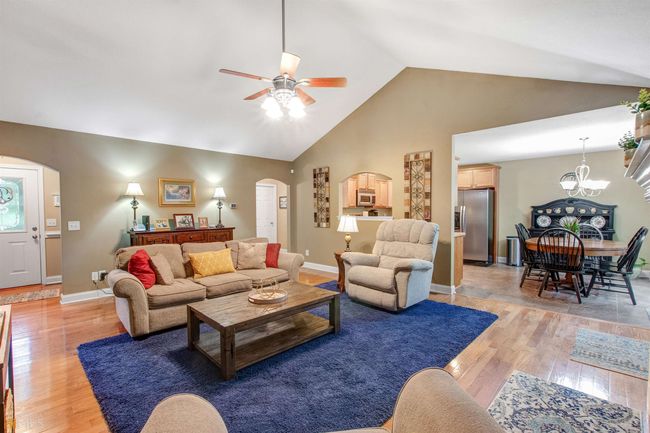 438 Applewood Ct, House other with 3 bedrooms, 2 bathrooms and 2 parking in Clarkesville GA | Image 16