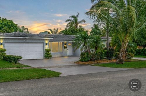 4811 Hayes St, Hollywood, FL, 33021-5243 | Card Image