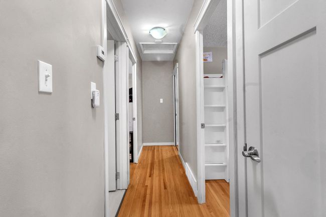 284 Acadia Drive Se, House other with 4 bedrooms, 2 bathrooms and 4 parking in Calgary AB | Image 14