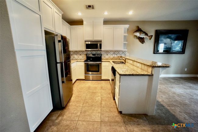 605 - 605 S 13 Th St, Condo with 3 bedrooms, 3 bathrooms and null parking in Port O Connor TX | Image 18