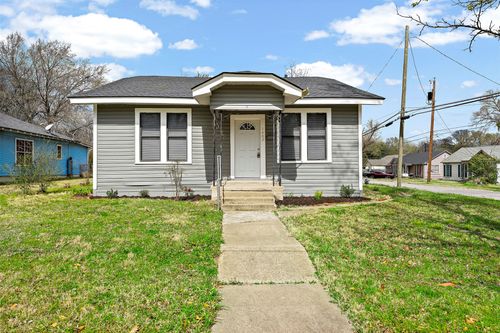 1402 W 1st Ave, Corsicana, TX, 75110-3701 | Card Image