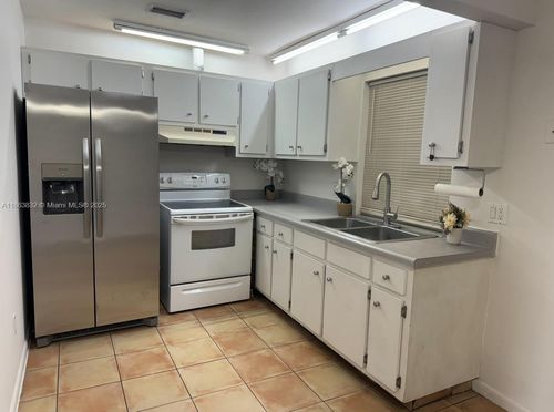 1327-1327 Riverside Cir, Wellington, FL, 33414-5514 | Card Image