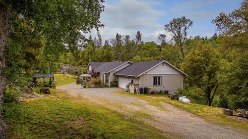 50622 Critter Creek Ln, Oakhurst, CA, 93644 | Card Image