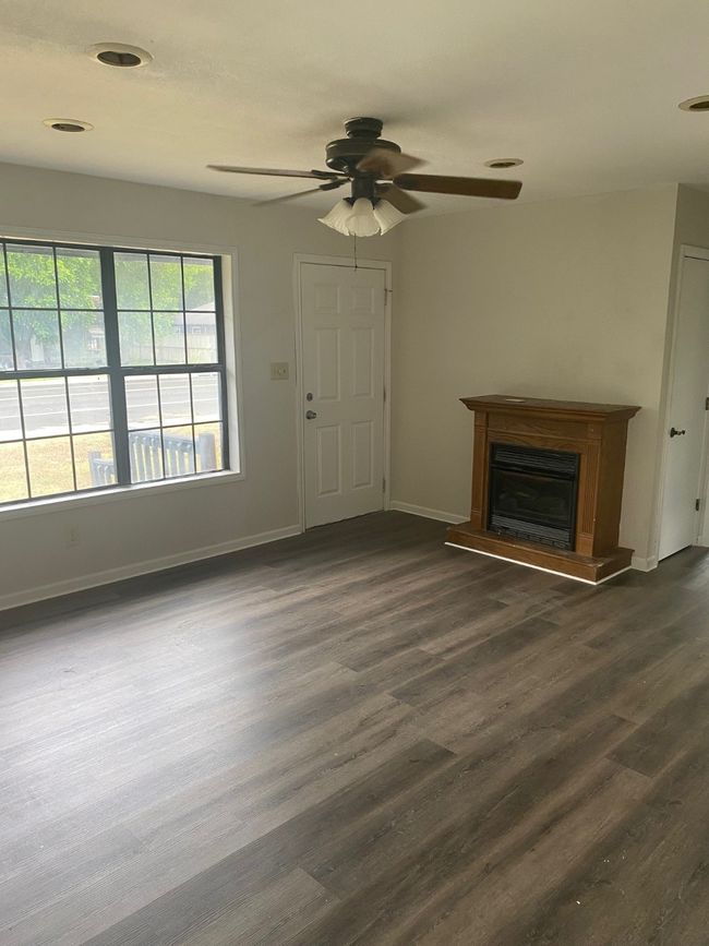 302 S Main St, House other with 2 bedrooms, 1 bathrooms and null parking in Rising Star TX | Image 13