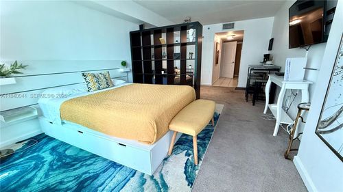 apt-2216-1200 Brickell Bay Dr, Miami, FL, 33131-3263 | Card Image