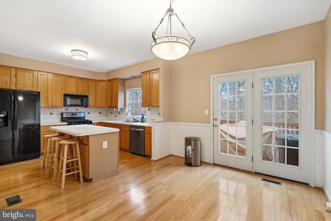 2568 Sylvan Moor Ln, Townhouse with 3 bedrooms, 4 bathrooms and null parking in WOODBRIDGE VA | Image 7