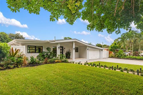 1080 E Country Club Cir, Plantation, FL, 33317-4507 | Card Image