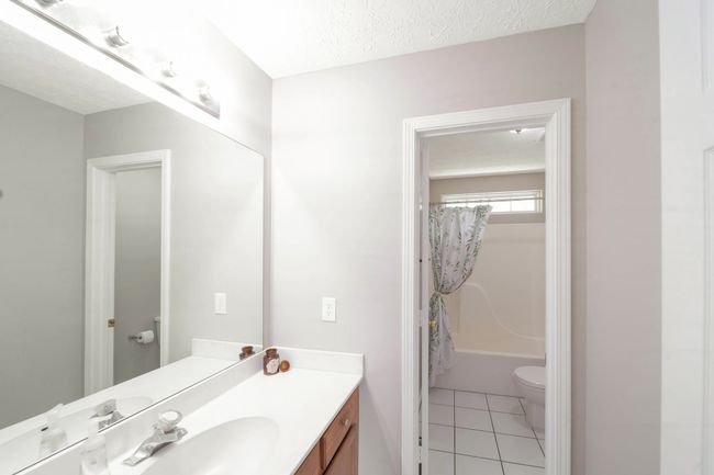 Hall Bath | Image 19