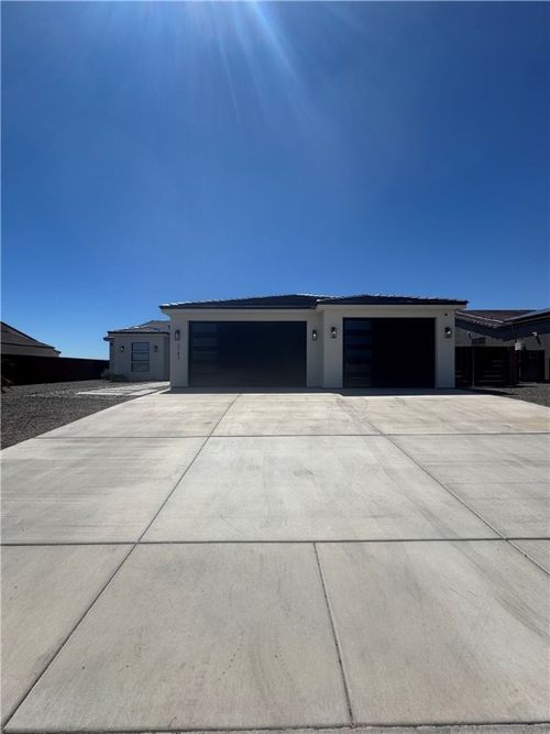 3783 Ramsey Rd, Bullhead City, AZ, 86442-8894 | Card Image