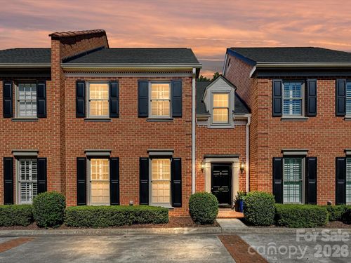 2831 Sharon View Rd, Charlotte, NC, 28210-3301 | Card Image