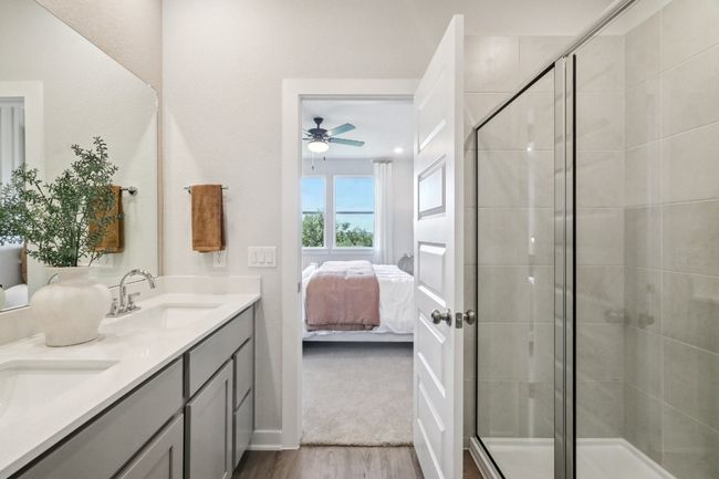 6510 Smarty Jones Ln, House other with 5 bedrooms, 3 bathrooms and 2 parking in Buda TX | Image 7