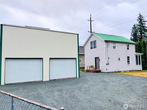 36727 Us 2, Sultan, WA, 98294-9640 | Card Image