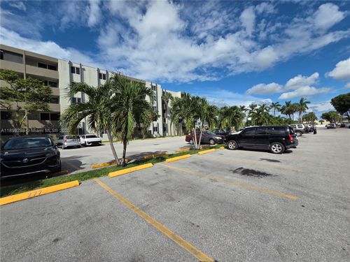 apt-2301-10000 Nw 80th Ct, Hialeah Gardens, FL, 33016-2229 | Card Image