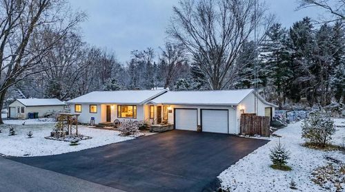 235 School Street, AMHERST, WI, 54406 | Card Image