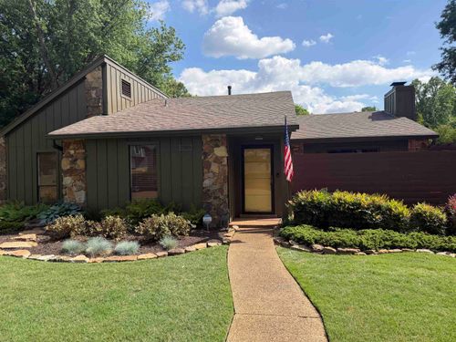 7899 Nikerton Dr, Germantown, TN, 38138-2921 | Card Image