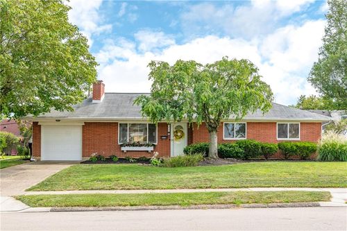 1040 Kenosha Rd, Dayton, OH, 45429-4528 | Card Image