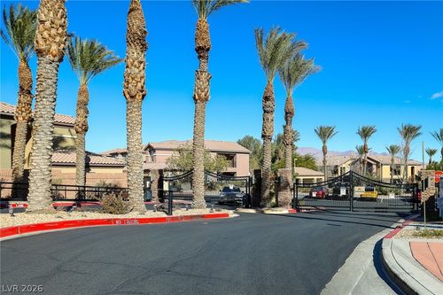 1038-6868 Sky Pointe Dr, Las Vegas, NV, 89131-6104 | Card Image