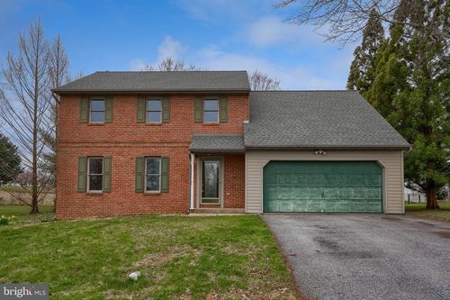 1001 Rebecca Dr, LITITZ, PA, 17543-9681 | Card Image