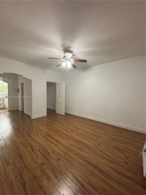 apt-1-721 15th St, Miami Beach, FL, 33139-3541 | Card Image