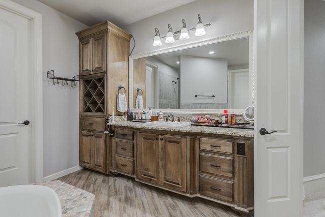 4202 126 Th St, House other with 4 bedrooms, 4 bathrooms and null parking in Lubbock TX | Image 54