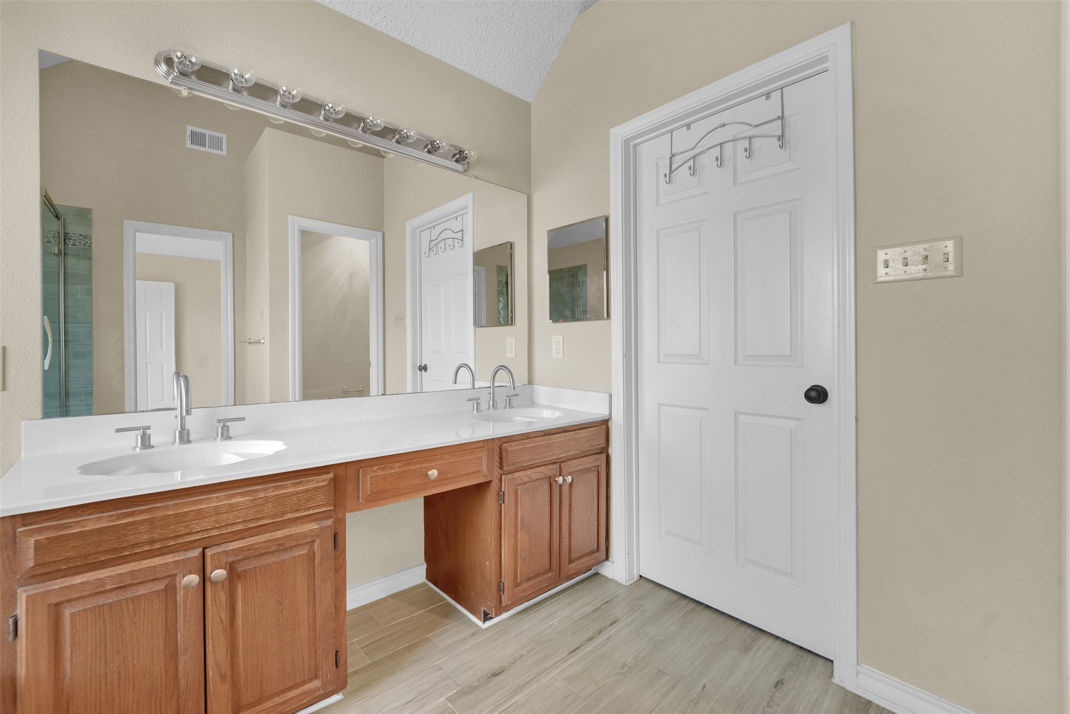 Residential Lease in Plano 5