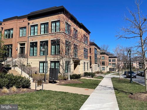 3721 Chevy Chase Lake Dr, CHEVY CHASE, MD, 20815-5801 | Card Image