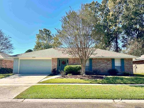 7928 Board Dr, Baton Rouge, LA, 70817-6047 | Card Image