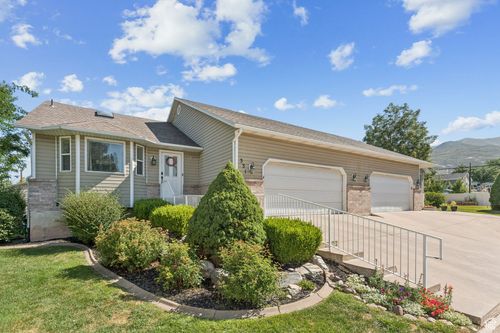 331 E 100 S, Kaysville, UT, 84037-2009 | Card Image
