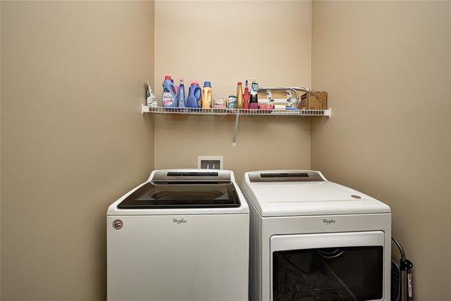 Laundry Room - washer & dryer stay | Image 26