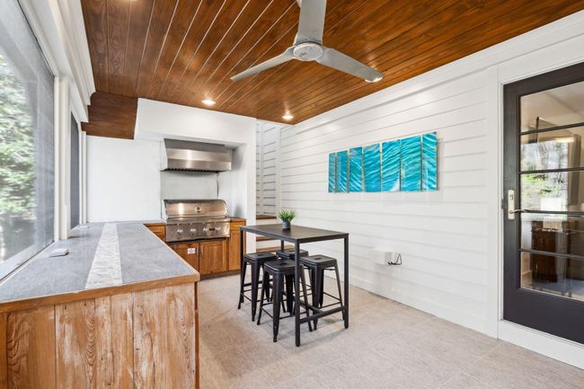 200 Blue Crab Loop | Image 25