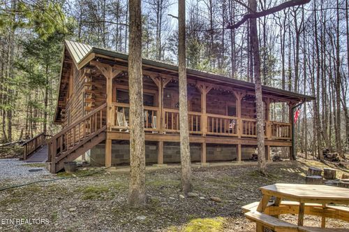2920 Smithfield Rd, Tellico Plains, TN, 37385-5929 | Card Image