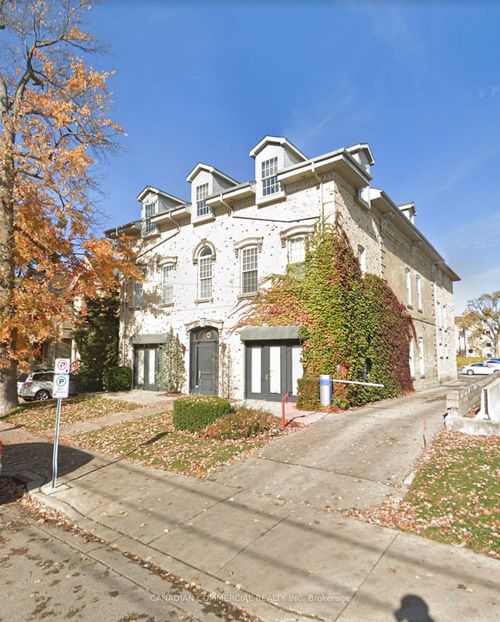 186 Albert St, London, ON, N6A1M1 | Card Image