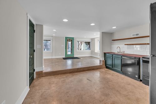 a-1202 Kirkland Ave, Nashville, TN, 37216-3217 | Card Image