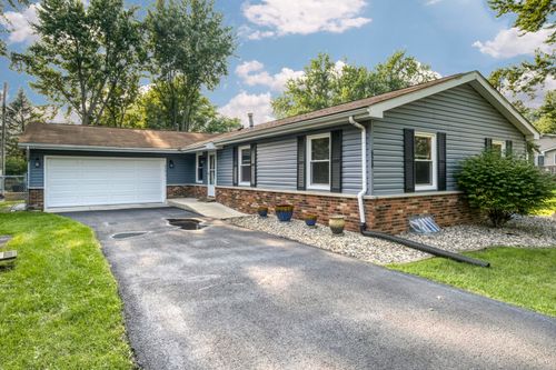 620 Joe Martin Rd, Lowell, IN, 46356-2549 | Card Image