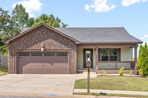 2944 Lancelot Ln, Clarksville, TN, 37040-1412 | Card Image