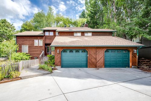 1616 Shetland Ct, Moscow, ID, 83843-2481 | Card Image